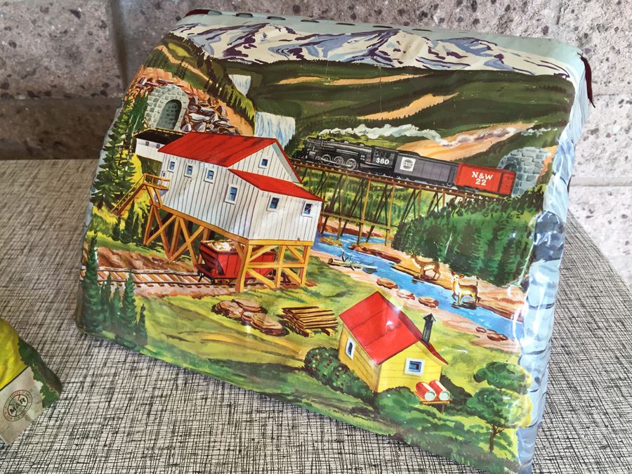 Pair Of Vintage MARX Toys Train Metal Litho Bridges [Photo 7]