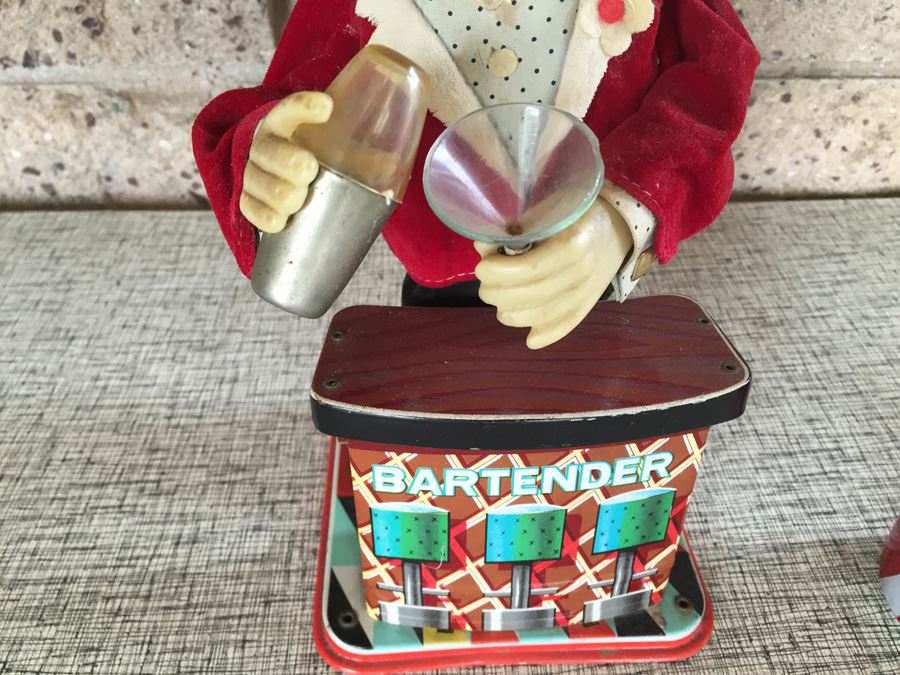 Vintage Mid Century Mechanical Battery Operated Bartender Japan Not Working [Photo 8]