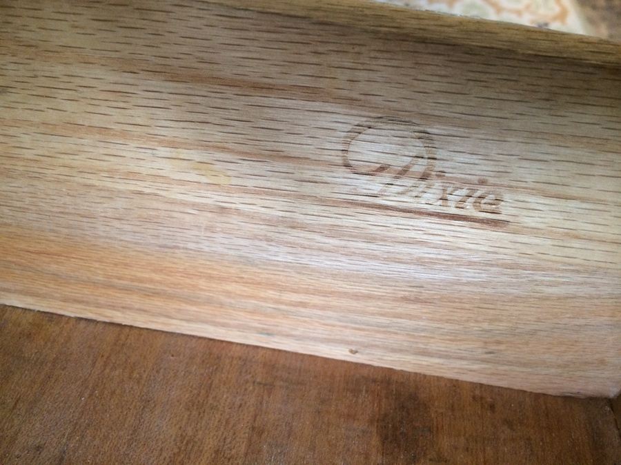 Retro Mid-Century Dixie 3-Drawer Dresser [Photo 4]