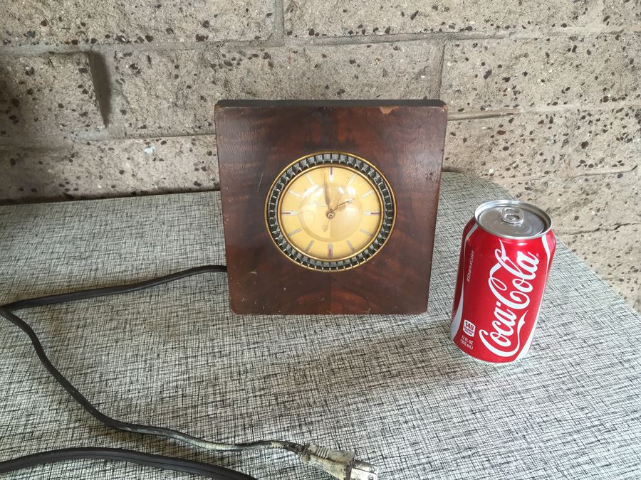 Vintage Philco Clock
