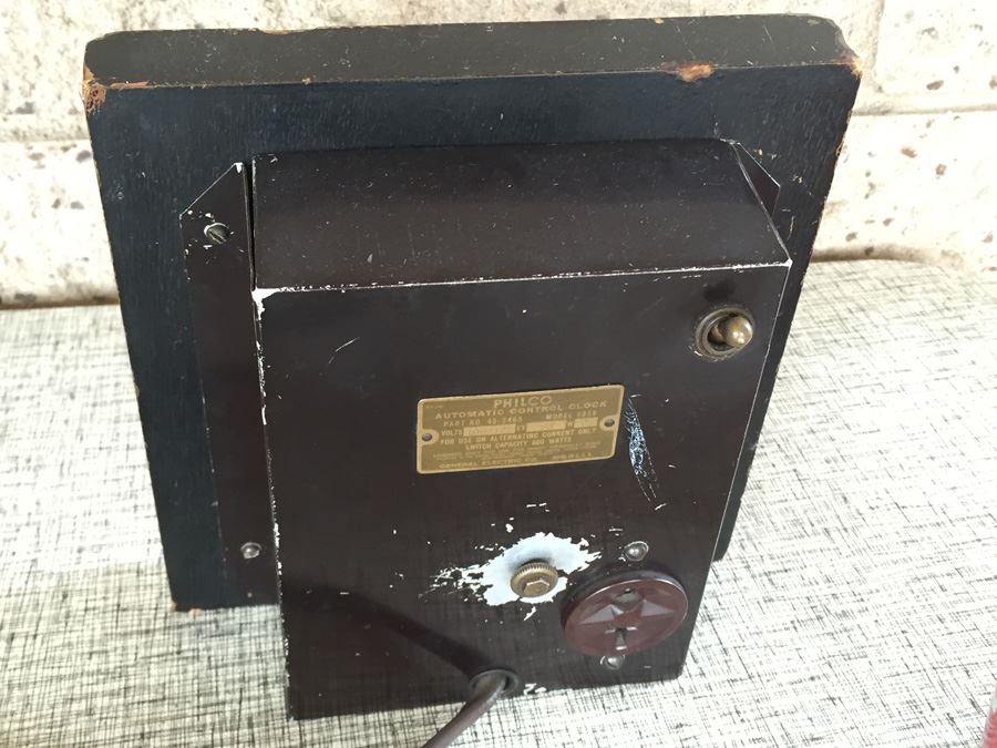 Vintage Philco Clock [Photo 9]
