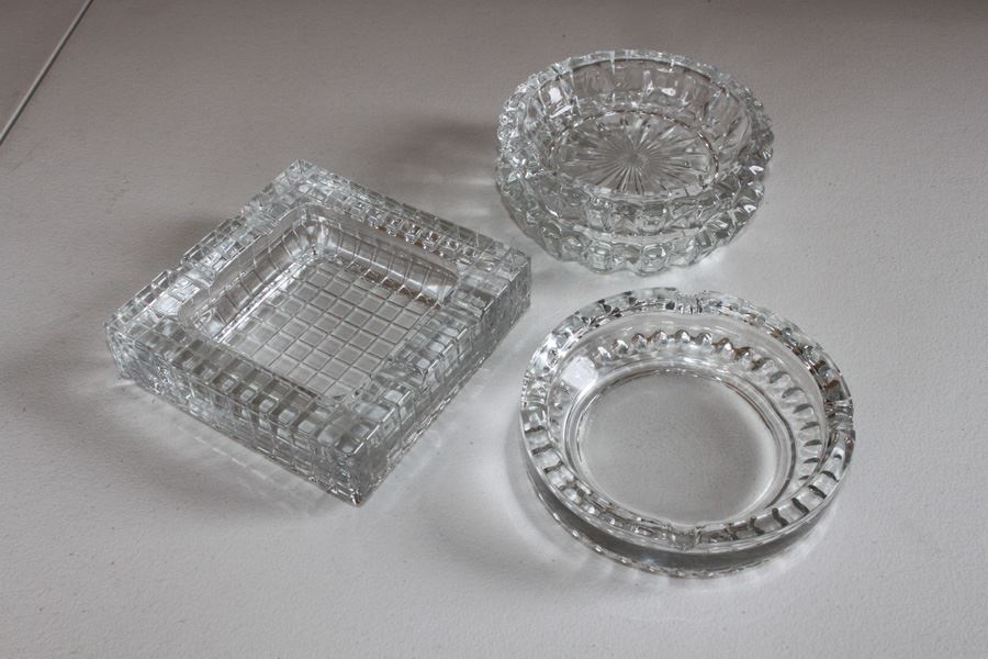 Vintage Glass Ashtrays France And England [Photo 1]