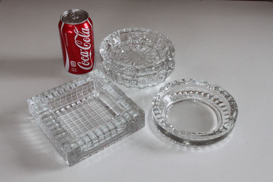 Vintage Glass Ashtrays France And England [Photo 10]