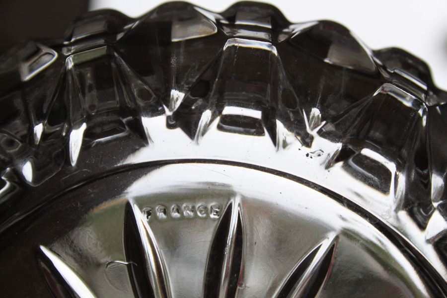 Vintage Glass Ashtrays France And England [Photo 3]