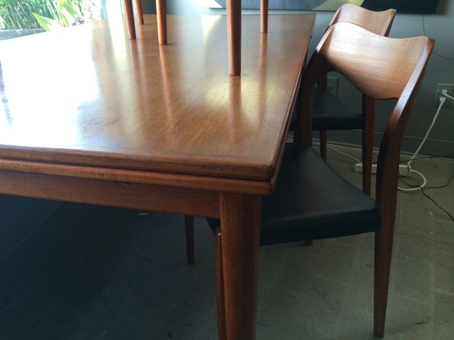 J. L. Moller Teak Dining Chairs and Table - Niels Moller 1951 [Photo 5]