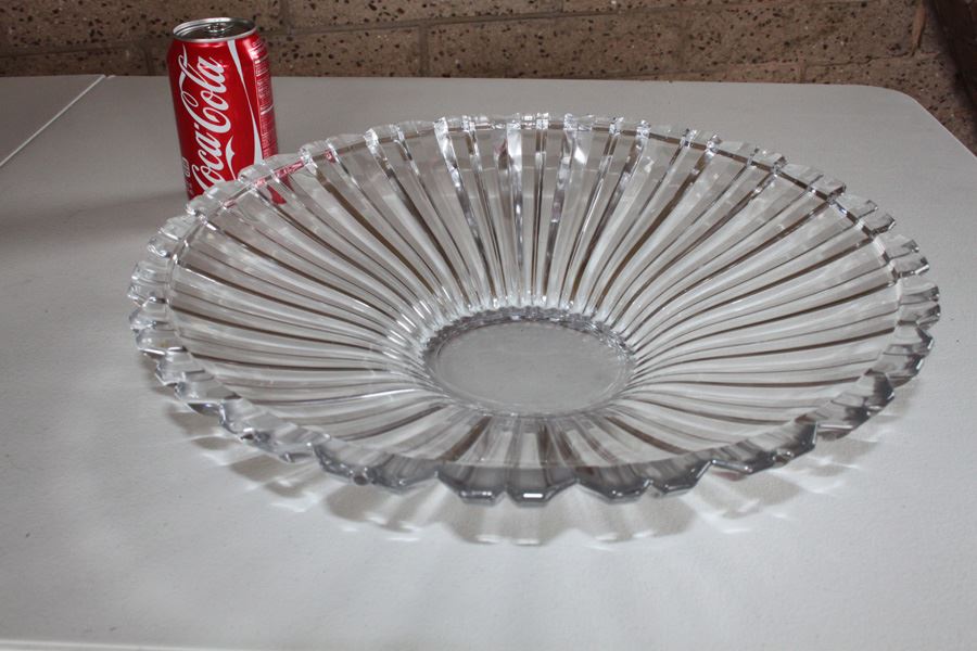 Unique Modern Crystal Bowl [Photo 2]