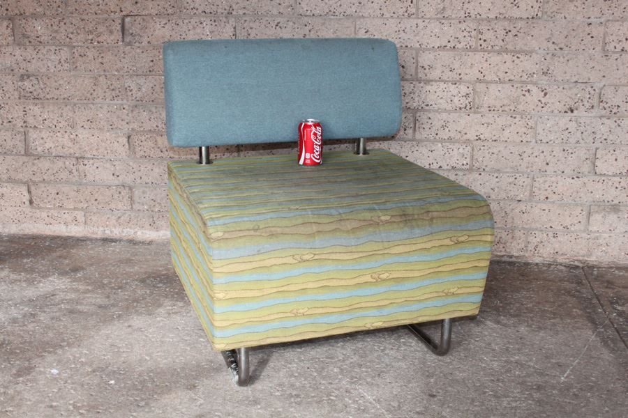 HUB Modular Chair With Chrome Bent Legs [Photo 7]