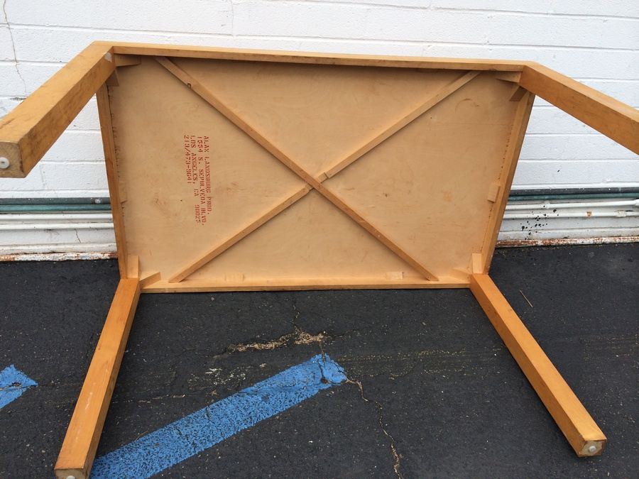 Simple Wooden Table from Hollywood / Alan Landsburg Productions [Photo 7]