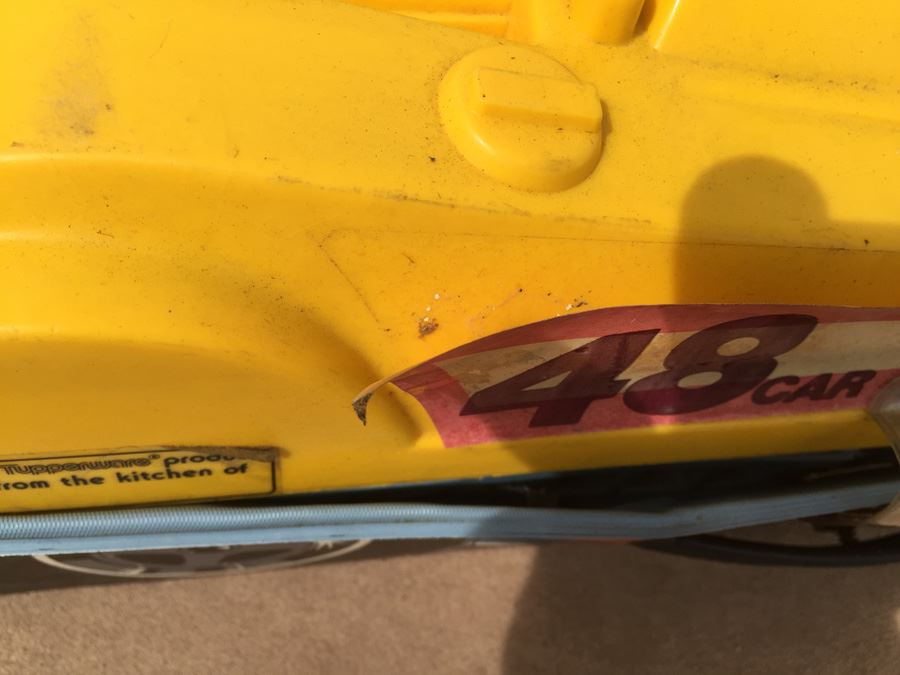 Matchbox 48 Car Carry Case Tupperware Original Stickers Are Peeling Off [Photo 4]