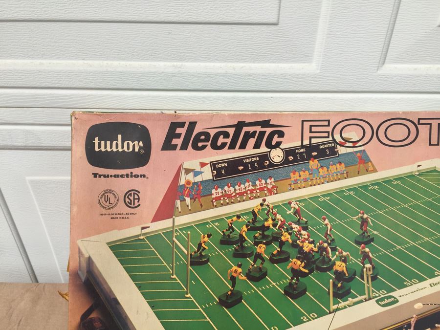 Two Vintage Sets Of The Classic Electric Football By Tudor With Box [Photo 8]