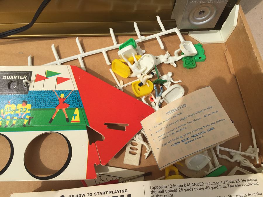 Two Vintage Sets Of The Classic Electric Football By Tudor With Box [Photo 13]