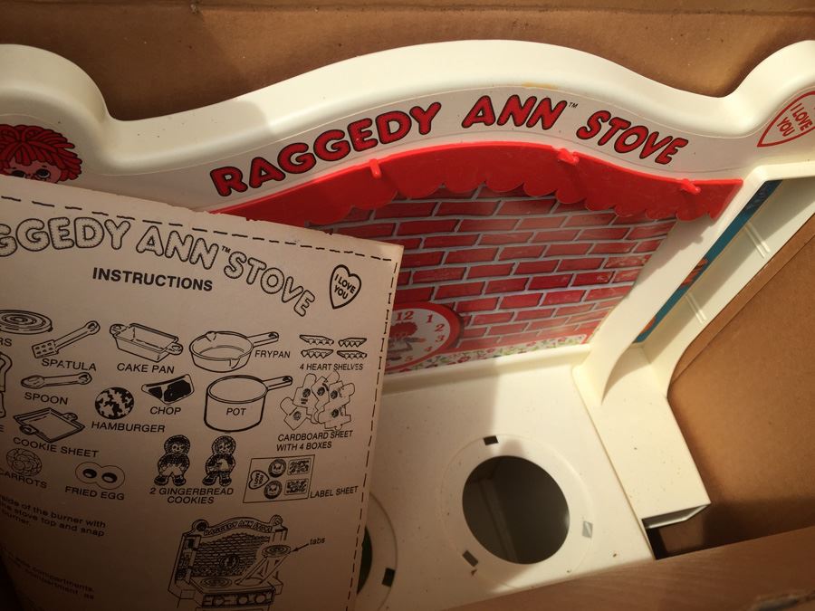Raggedy Ann Stove, Sink, And Ice Box Romper Room In Box Note Damage To Boxes [Photo 6]