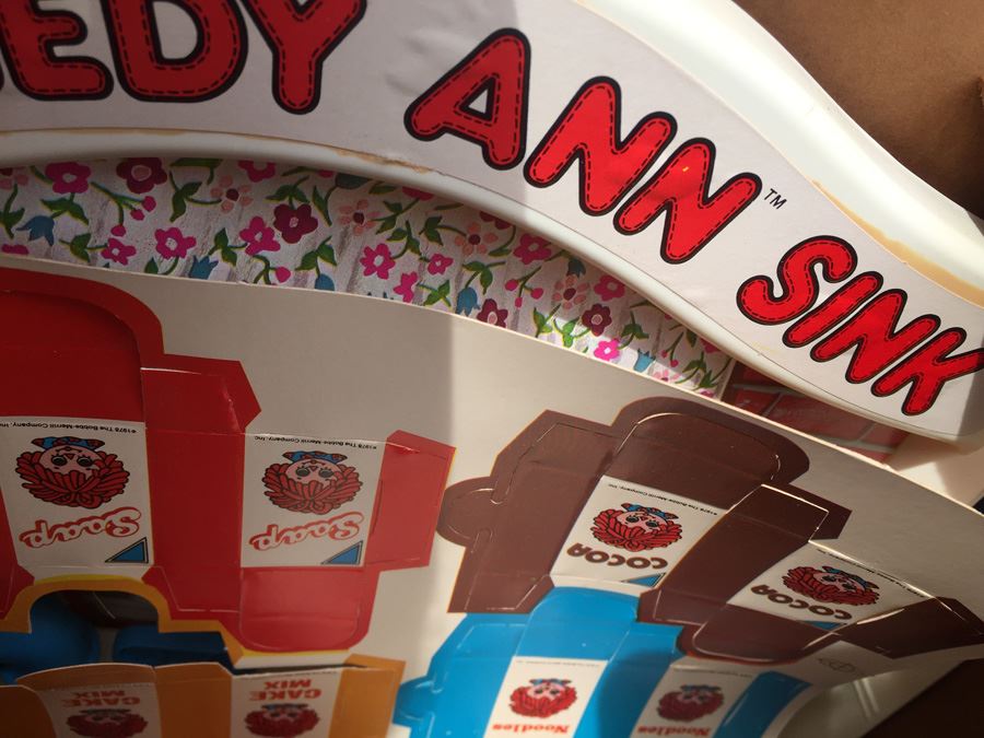 Raggedy Ann Stove, Sink, And Ice Box Romper Room In Box Note Damage To Boxes [Photo 3]