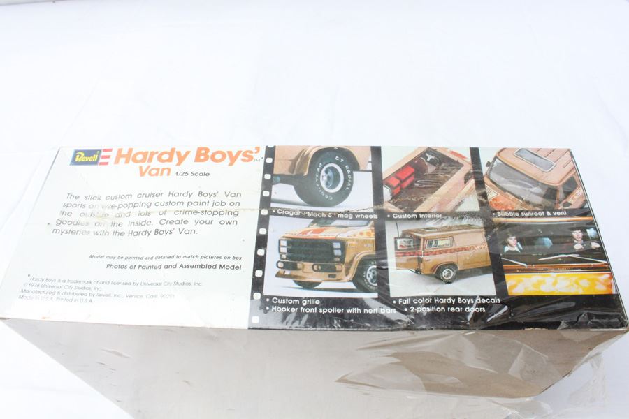 Hardy Boys' Van Revell Model Kit New Sealed 1978 [Photo 7]