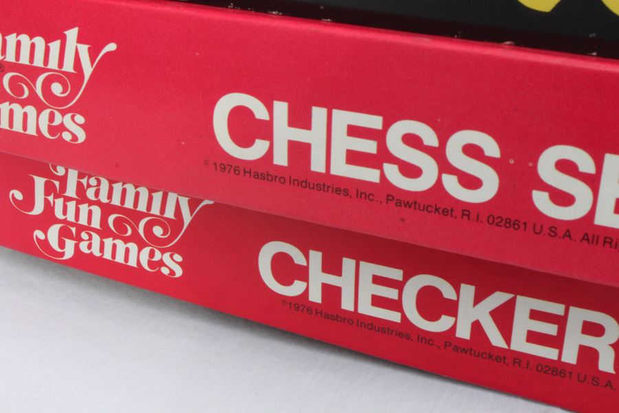 Board Game Lot Includes Avery Close Game By Mego, Scrabble, The Big Deal, Chess, Checkers [Photo 5]