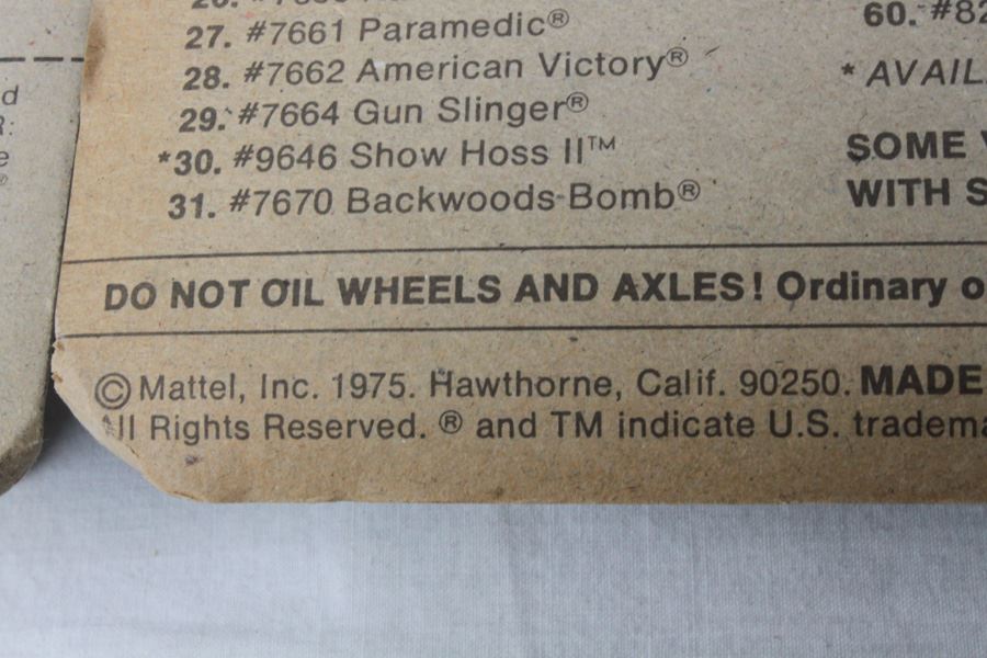 Vintage Hot Wheels 1977 New On Patch Card Classy Customs Science Friction #2018 & 1975 Flying Colors Paramedic #7661 [Photo 6]