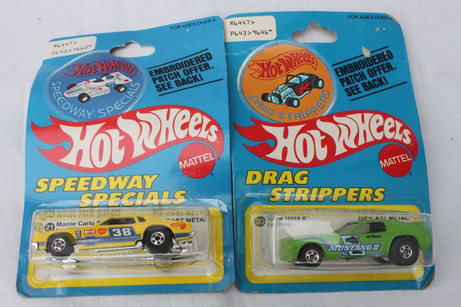 Vintage 1977 Hot Wheels New On Patch Card Speedway Specials Monte Carlo Stocker #7660 & Drag Strippers Show Hoss II #9646 [Photo 1]