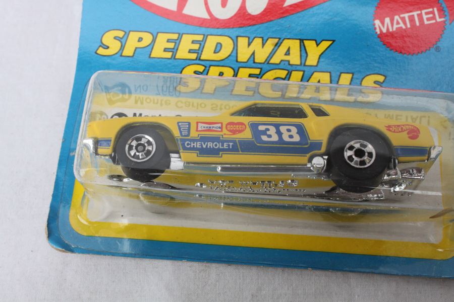 Vintage 1977 Hot Wheels New On Patch Card Speedway Specials Monte Carlo Stocker #7660 & Drag Strippers Show Hoss II #9646 [Photo 3]