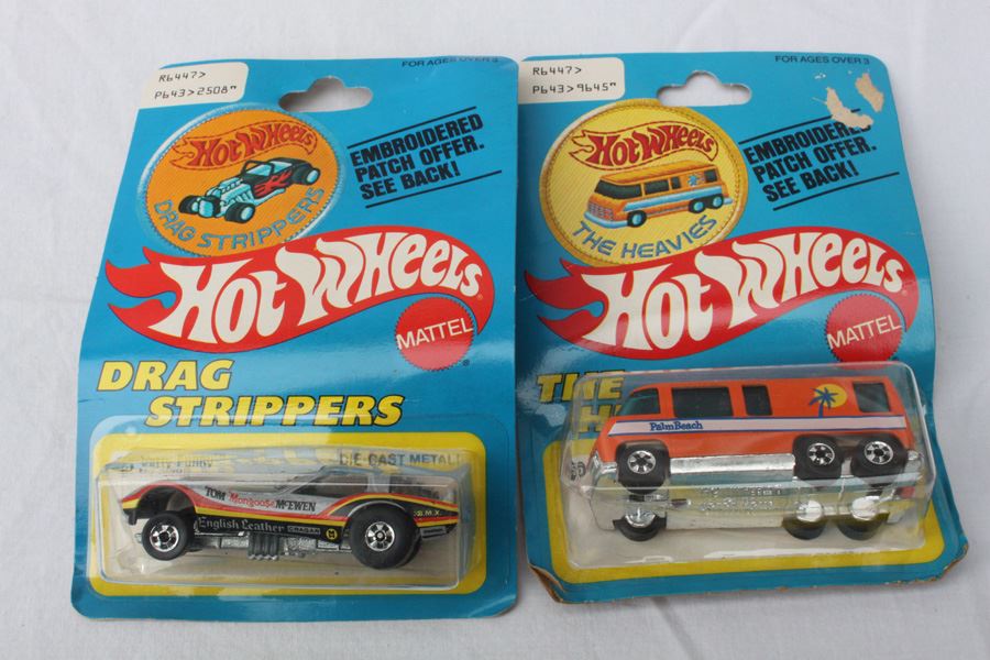 Vintage 1977 Hot Wheels New On Patch Card Drag Strippers Vetty Funny #2508 & The Heavies GMC Motorhome #9645 [Photo 1]