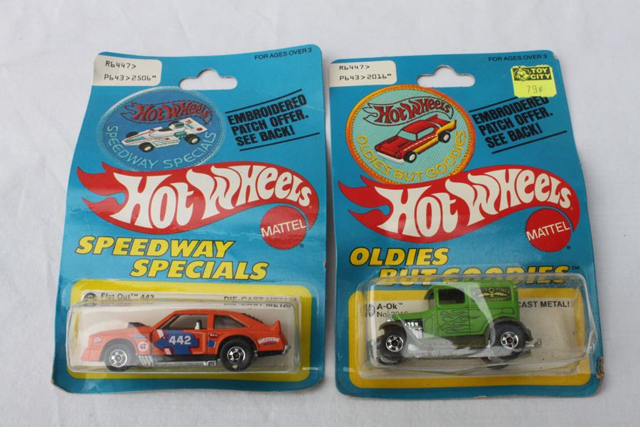 Vintage 1977 Hot Wheels New On Patch Card Speedway Specials Flat Out 442 & Oldies But Goodies A-OK #2016