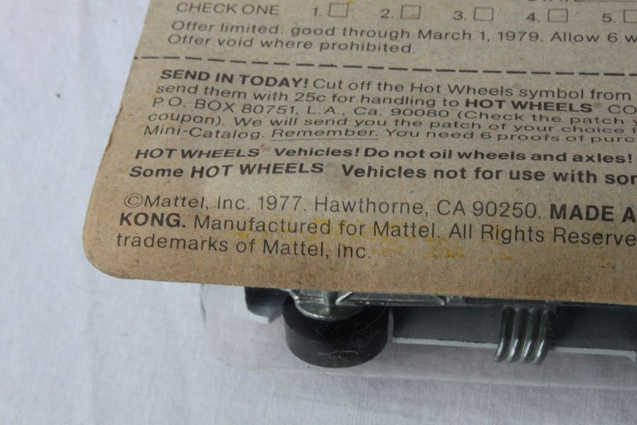 Vintage 1977 Hot Wheels New On Patch Card Drag Strippers Army Funny Car #2023 & Speedway Specials Porsche P-917 #6972 [Photo 4]