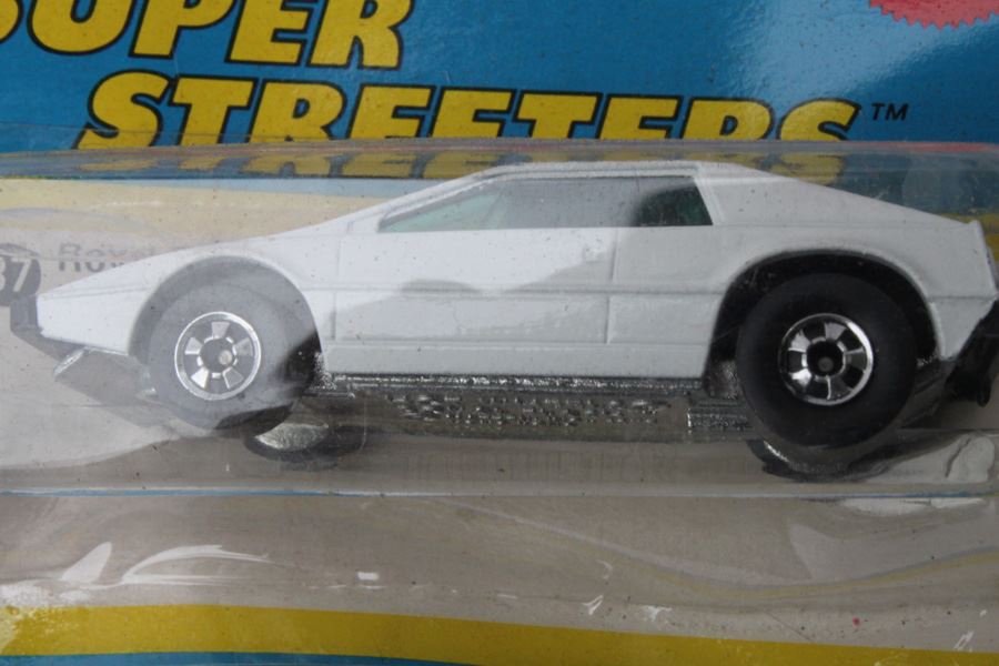 Vintage Hot Wheels New On Patch Card 1977 Super Streeters & 1975 Flying Colors Spoiler Sport [Photo 2]
