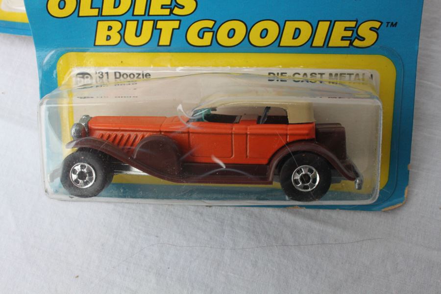 Vintage 1977 Hot Wheels New On Patch Card Oldies But Goodies '31 Doozie #9649 & Drag Strippers Top Eliminator #7630 [Photo 3]