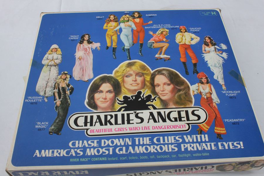 Charlie's Angels River Race Outfits And Action Gear New In Box Hasbro 1977 [Photo 4]