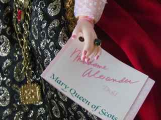 Madame Alexander 21' Mary Queen of Scots Doll with Display Case [Photo 5]