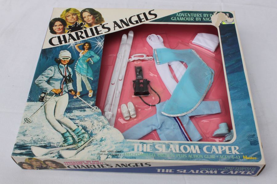 Charlie's Angels The Slalom Caper Outfits And Action Gear New In Box Hasbro 1977