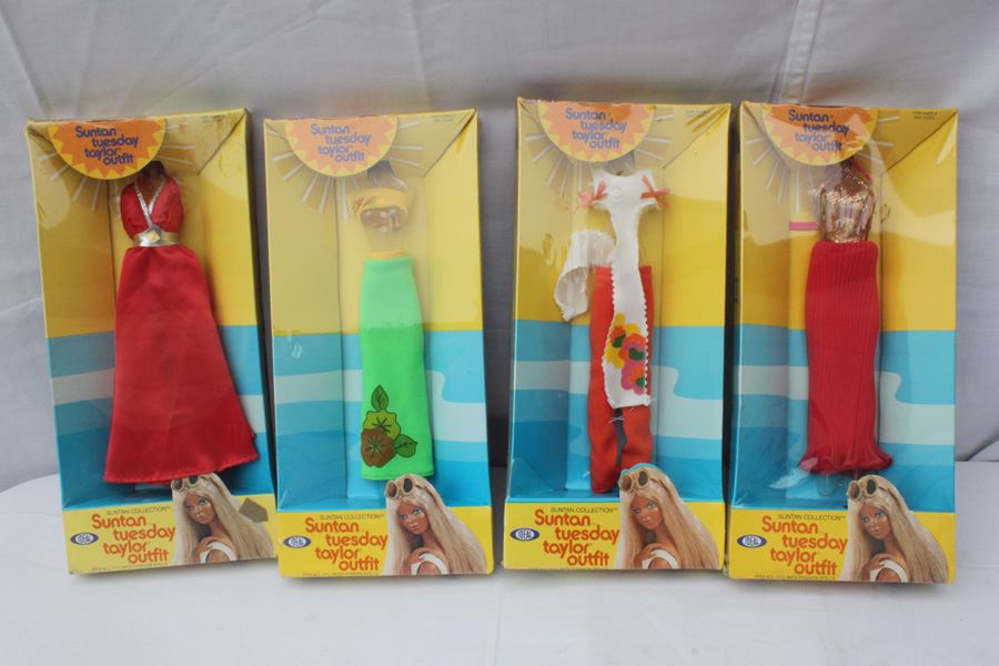 Suntan Tuesday Taylor Outfits Ideal New In Box 1977 [Photo 1]
