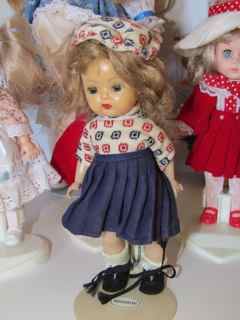 Lot of 7 Vintage Dolls Includes: Ginny dolls & Porcelain Doll [Photo 2]