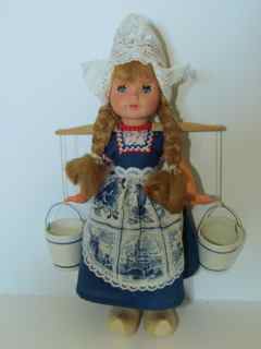 Lot of 7 Vintage Dolls Includes: Ginny dolls & Porcelain Doll [Photo 8]