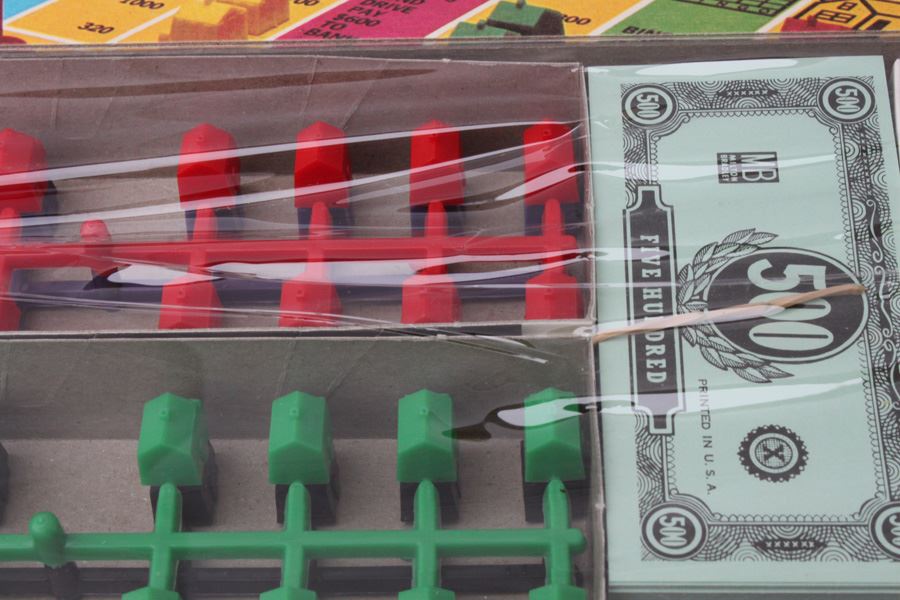 Easy Money Game Milton Bradley New In Box 1974 [Photo 3]