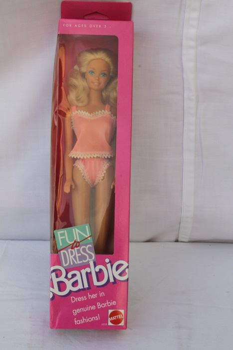 Fun To Dress Barbies Mattel New In Box 1989 [Photo 2]