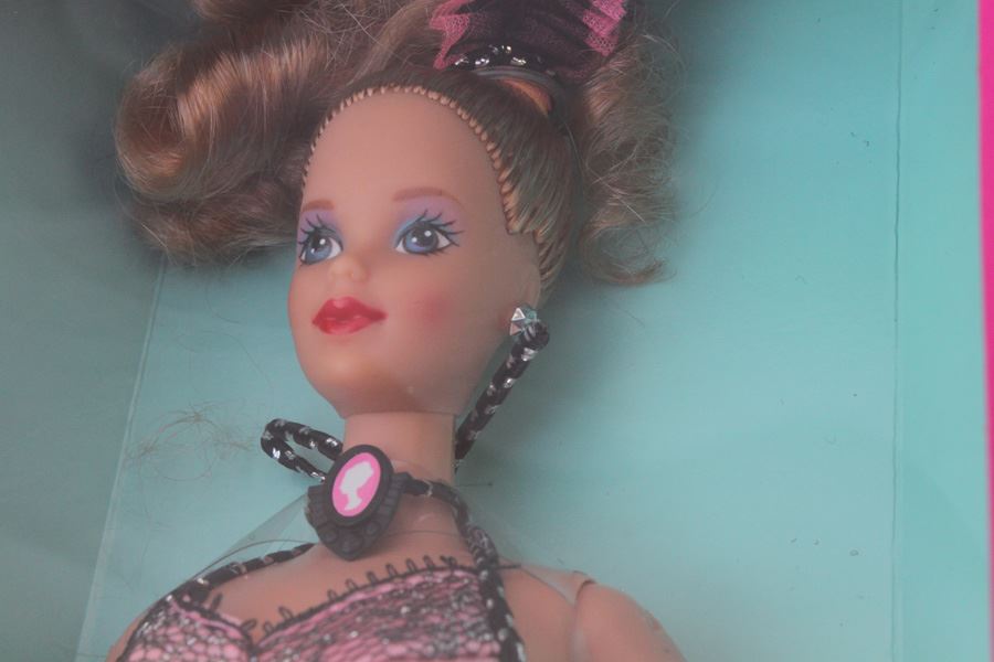 parisian barbie 1990