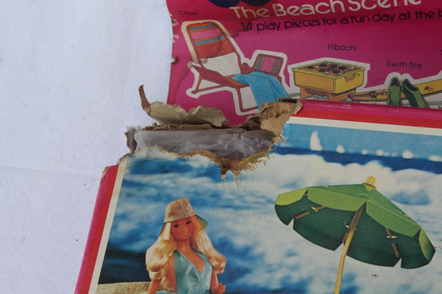 Barbie Play Paks The Beach Scene In Box Note Damage To Box Mattel 1980 [Photo 2]
