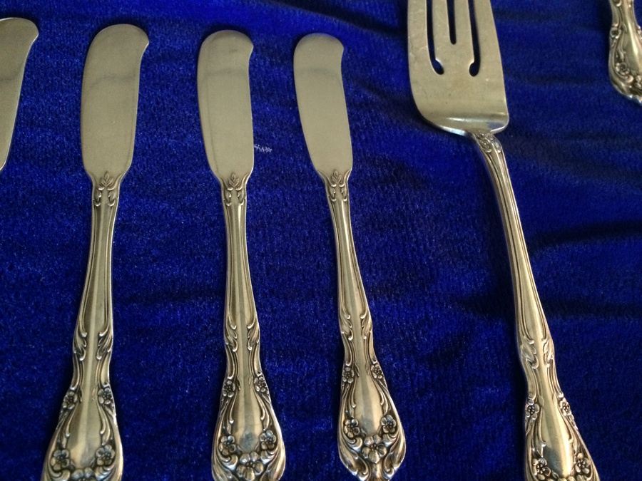 91-Piece Alvin Sterling Silver Flatware Set - STARTING BID IS 85% OF MELT VALUE! [Photo 7]