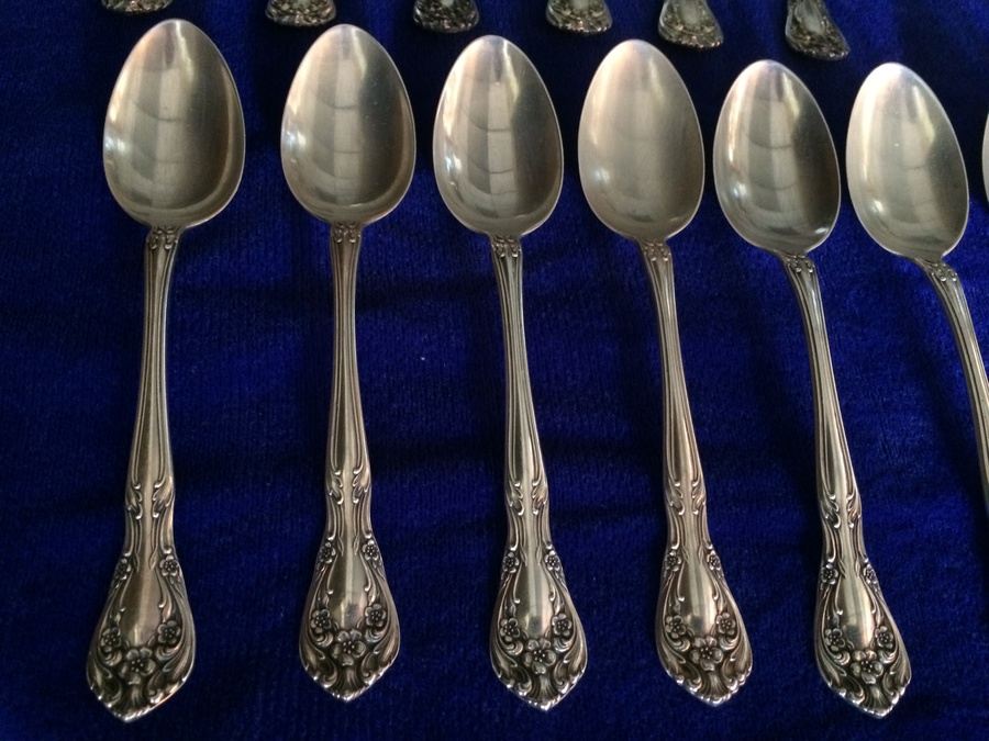 91-Piece Alvin Sterling Silver Flatware Set - STARTING BID IS 85% OF MELT VALUE! [Photo 4]
