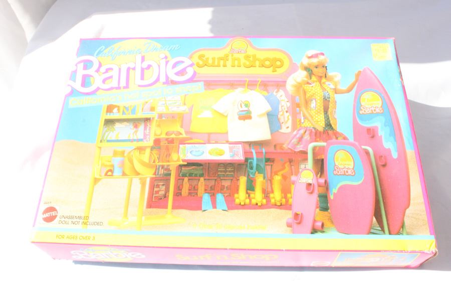 California Dream Barbie Surf 'N Shop Mattel New In Box 1987 [Photo 1]