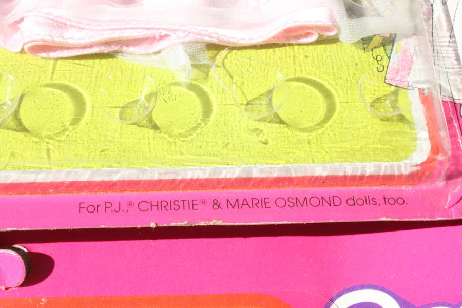 Barbie Get-Ups 'N Go Fashion Clothes Mattel New On Card 1977 [Photo 6]