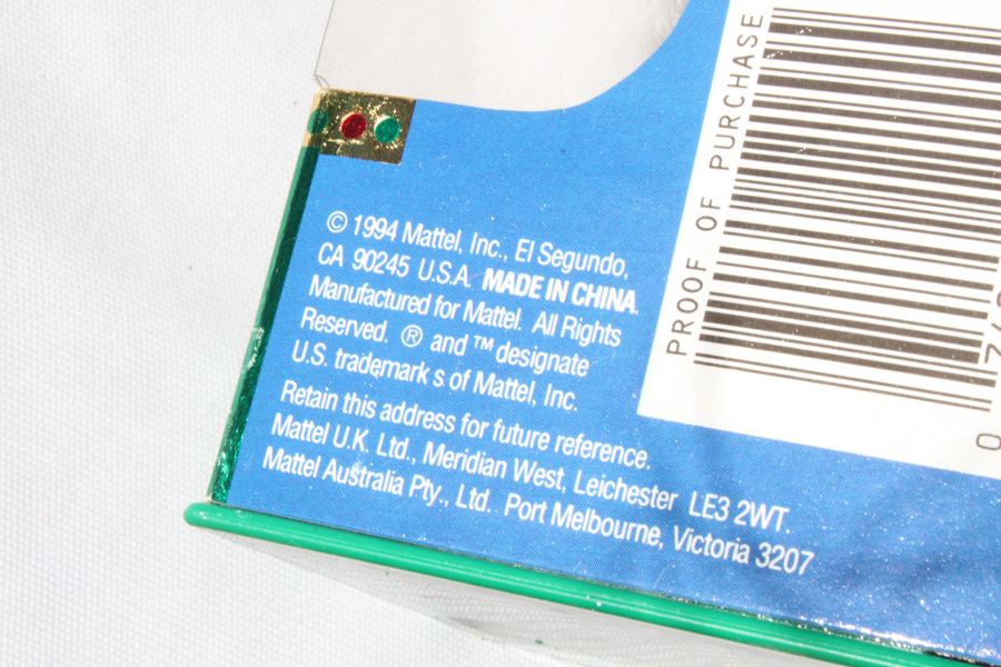 Special Edition Happy Holidays Barbie Mattel New In Box 1994 [Photo 4]