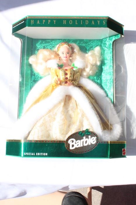 Special Edition Happy Holidays Barbie Mattel New In Box 1994 [Photo 1]