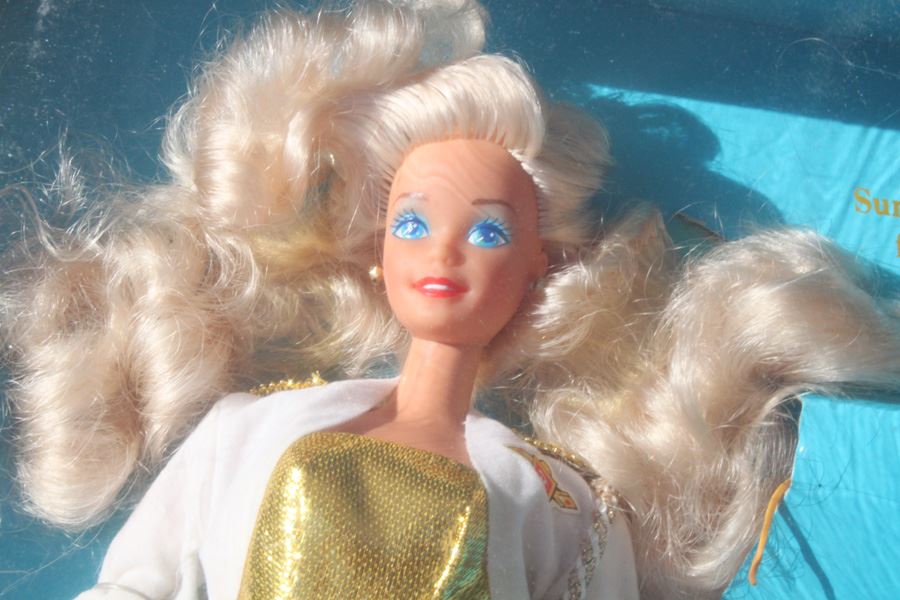 Special Edition Summit Barbie Mattel New In Box 1990 [Photo 2]