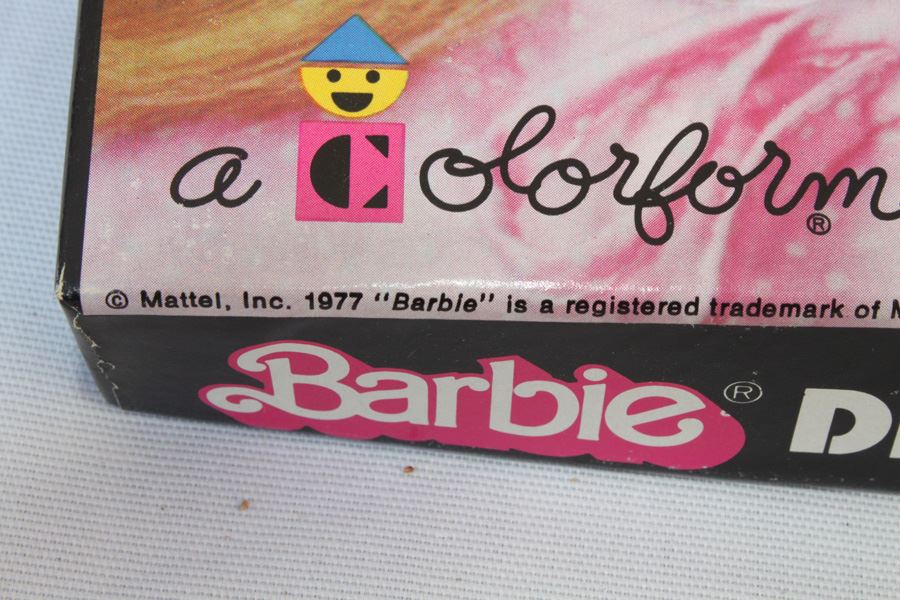 Barbie Dress-Up Set Colorforms Toy New In Box 1977 [Photo 3]