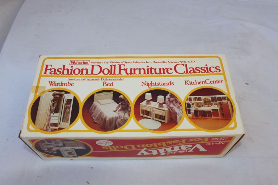 Wardrobe For Fashion Dolls Wolverine Classic [Photo 4]