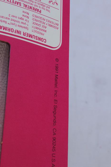 Sparkle Eyes Barbie Mattel New In Box [Photo 4]