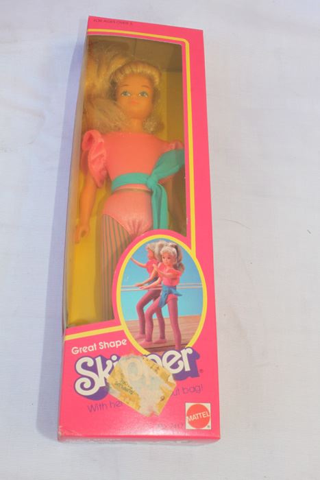 Skipper Great Shape Barbie Mattel New In Box 1983 [Photo 2]