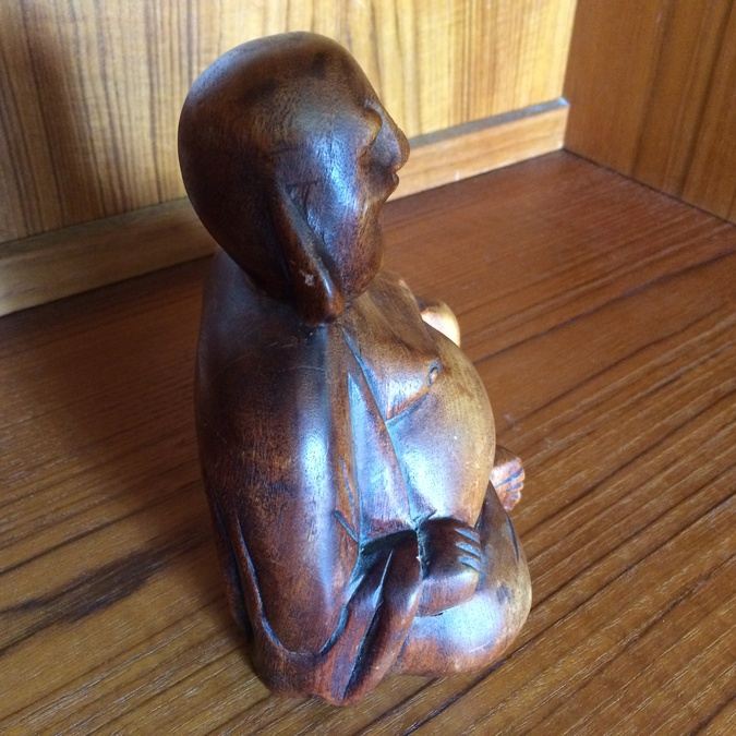 Hand-Carved Wooden Laughing Buddha Statue [Photo 2]