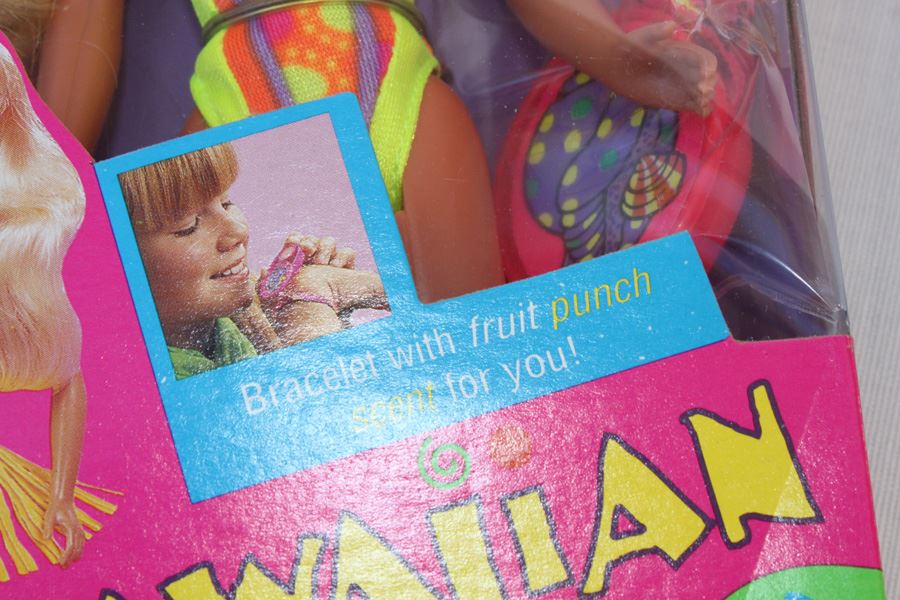 Hawaiian Fun Barbie Mattel New In Box 1990 [Photo 5]
